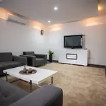 Lucent Apartman *